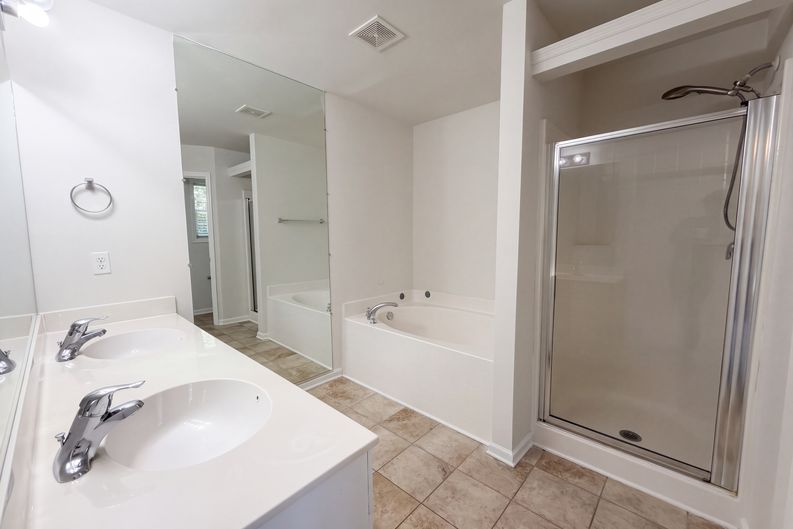 Photo 21 of 26 of 9325 Ayscough Rd, Summerville, SC