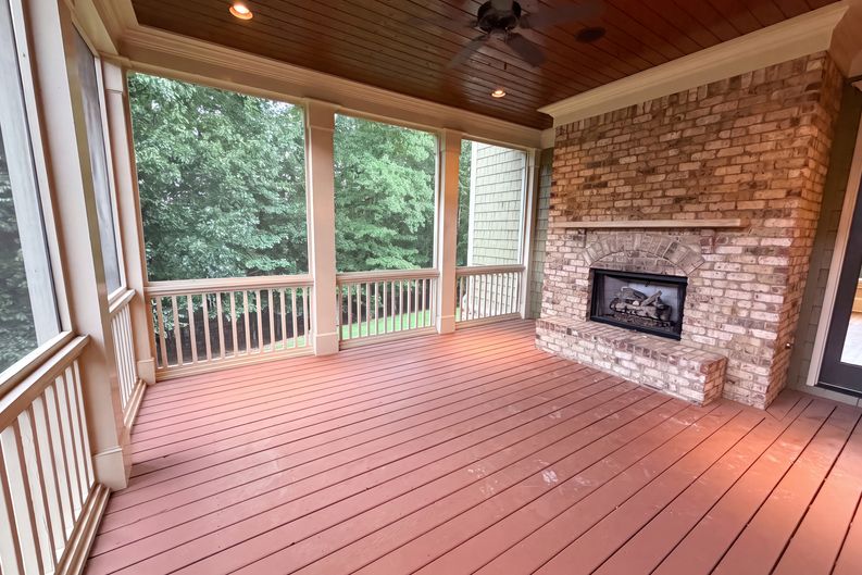 Photo 10 of 30 of 256 Hanson Way, Marietta, GA