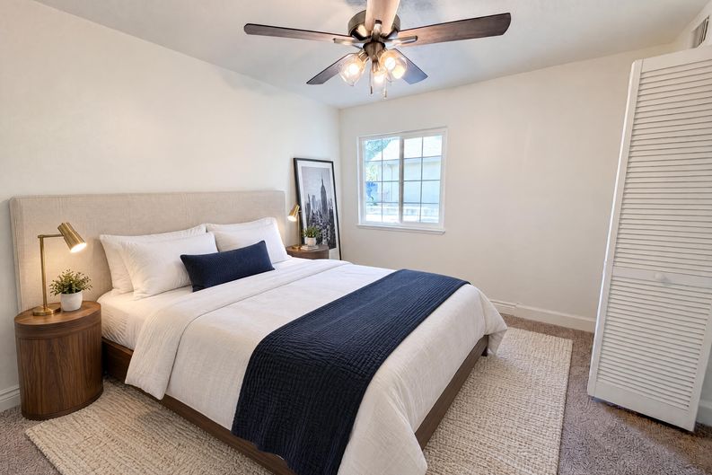Photo 5 of 31 of 1422 Oakmont Dr, Roseville, CA
