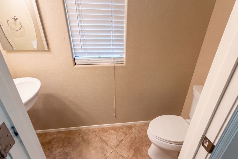 Photo 17 of 38 of 17794 N 114th Ln, Surprise, AZ