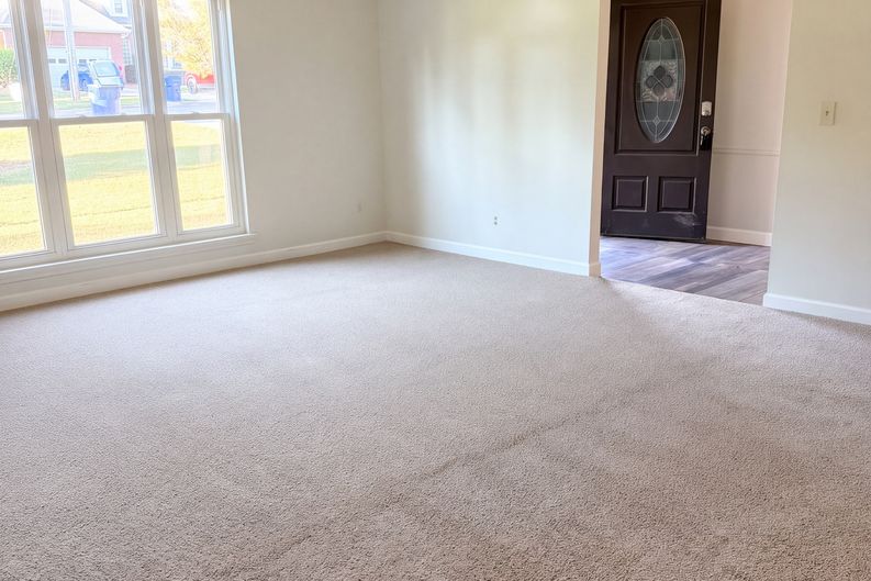Photo 10 of 26 of 206 Ohara Dr, Albertville, AL