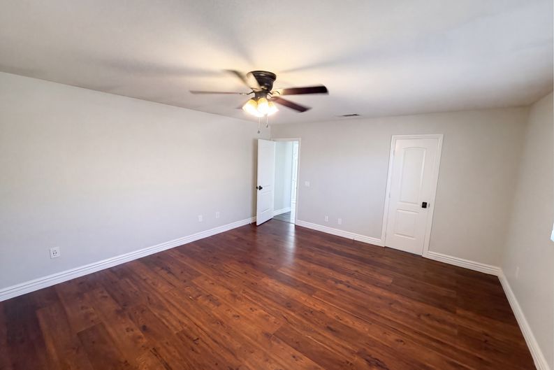 Photo 21 of 24 of 4380 Flightwood Cir, Hemet, CA