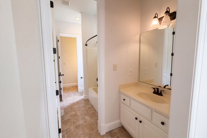 Photo 16 of 42 of 3027 Krogen Ct, Creedmoor, NC