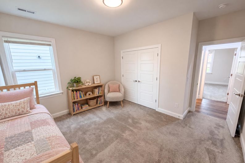 Photo 24 of 36 of 6109 Balham Ct, Charlotte, NC