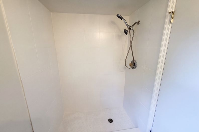 Photo 21 of 31 of 208 Robin Rd, Altamonte Springs, FL