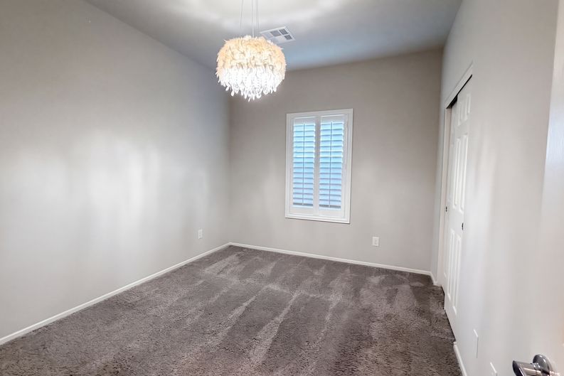 Photo 10 of 73 of 7557 Brody Meadows St, North Las Vegas, NV
