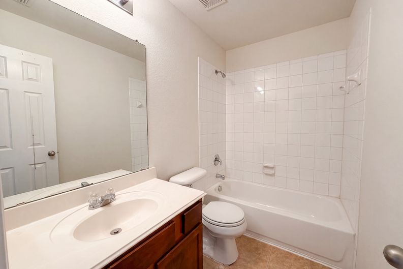 Photo 14 of 16 of 8608 Sagebrush Trl, Crossroads, TX