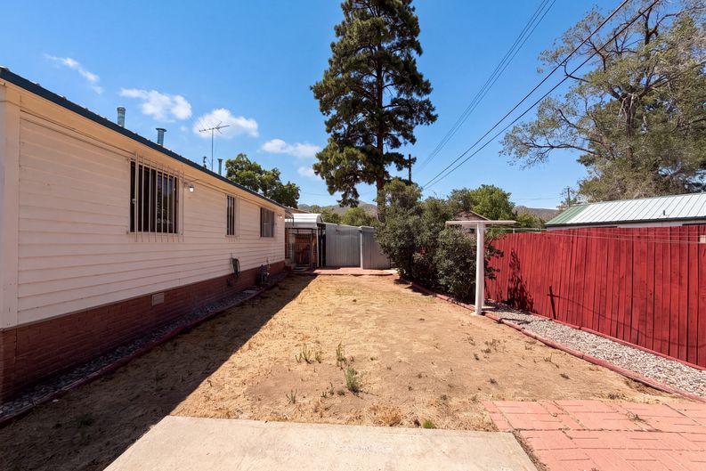 Photo 20 of 21 of 1758 39th St, Los Alamos, NM