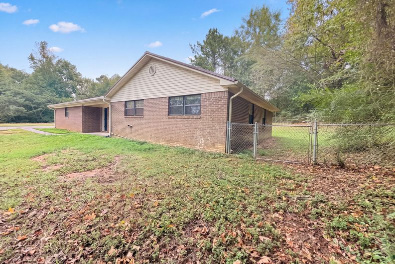 Photo 22 of 23 of 6732 County Road 50, Jemison, AL