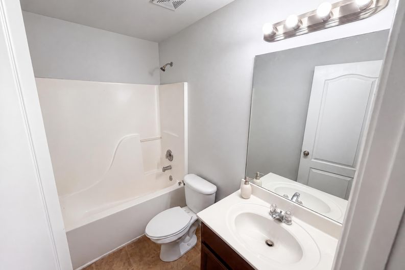 Photo 16 of 41 of 3105 Anneewakee Falls Pkwy, Douglasville, GA