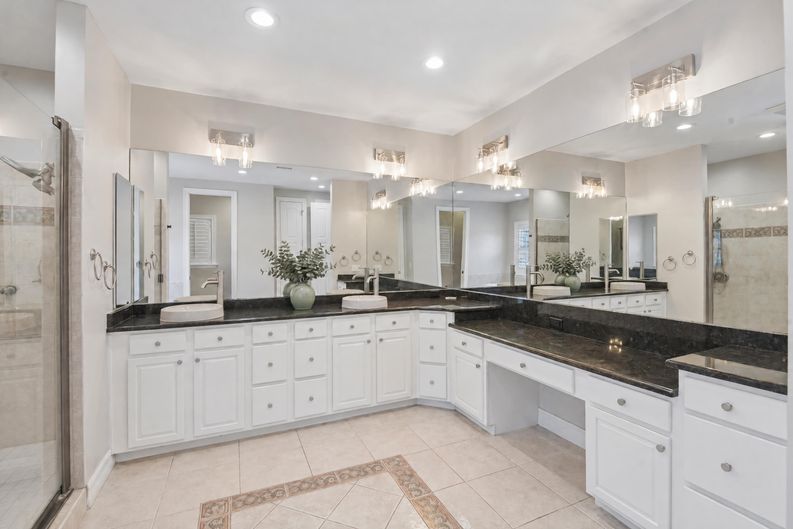 Photo 52 of 62 of 5105 W Neptune Way, Tampa, FL