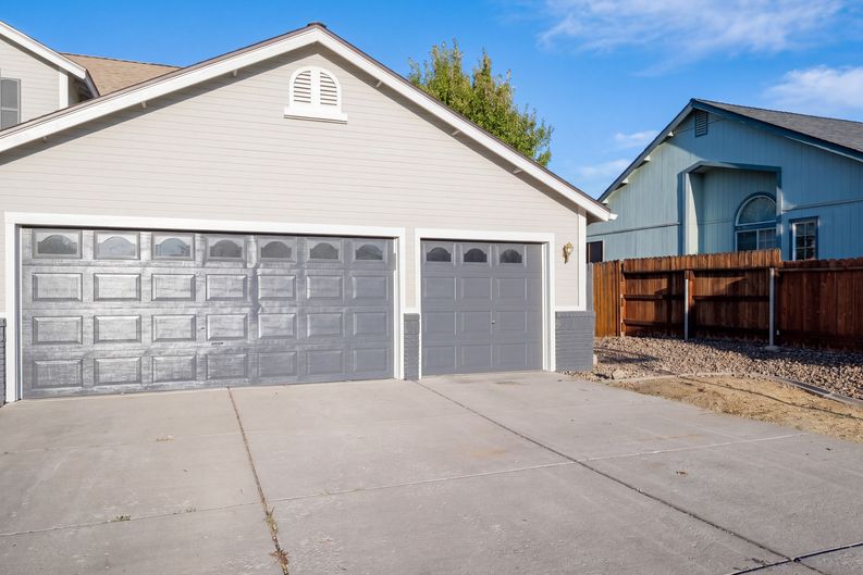 Photo 40 of 43 of 1465 Grand Point Way, Reno, NV