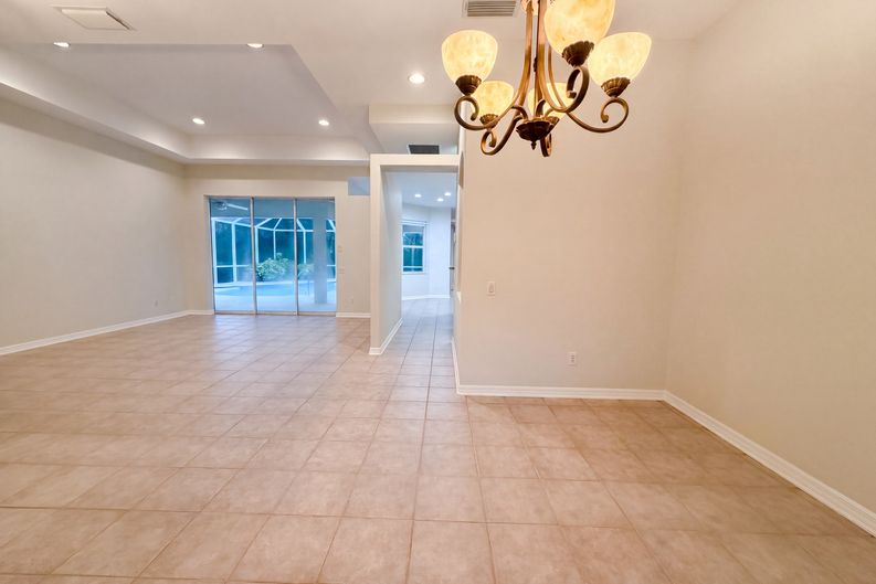 Photo 8 of 31 of 2146 Calusa Lakes Blvd, Nokomis, FL