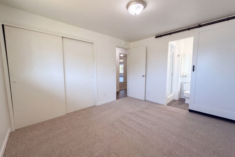 Photo 12 of 23 of 1573 NE Barberry Dr, Hillsboro, OR