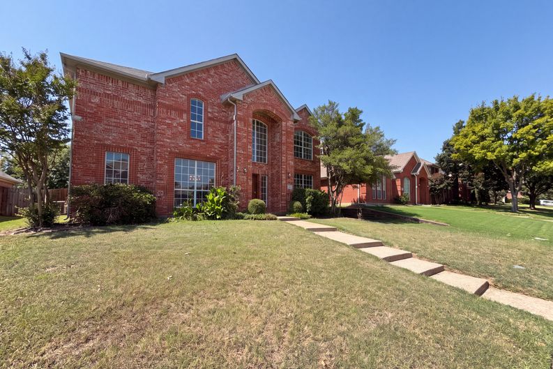 Photo 19 of 22 of 3606 Fairlands Dr, Richardson, TX