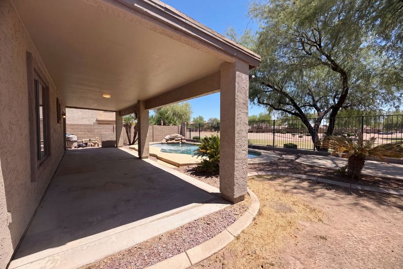 Photo 15 of 17 of 28783 N Sedona Pl, San Tan Valley, AZ