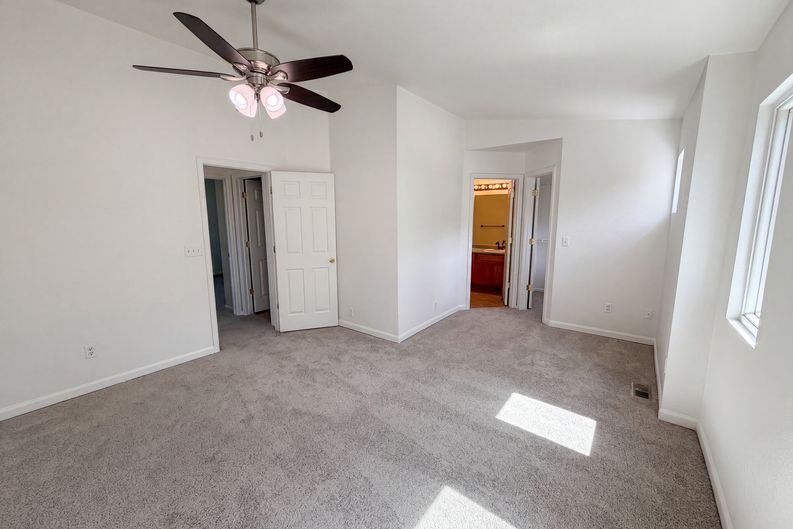 Photo 14 of 29 of 7190 Pine Hills Way, Littleton, CO