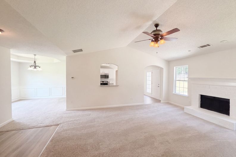 Photo 9 of 25 of 2506 Marixa Dr, Statham, GA
