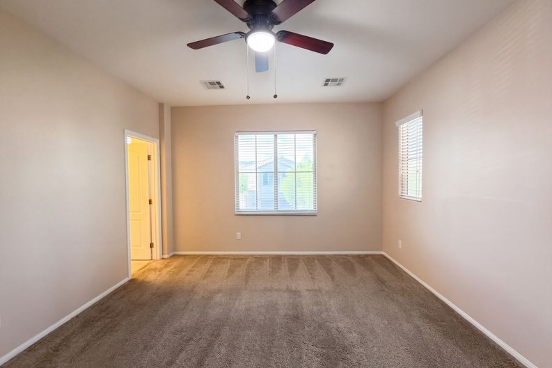 Photo 14 of 27 of 10852 Grey Seal Bay St, Las Vegas, NV