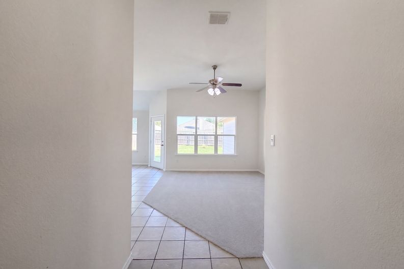Photo 6 of 19 of 804 Bamboo Dr, Anna, TX