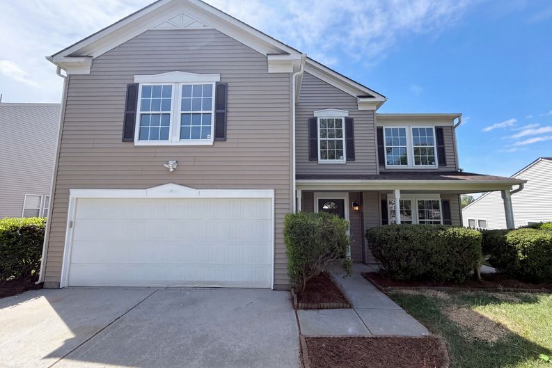 Photo 16 of 18 of 185 Boiling Brook Dr, Statesville, NC