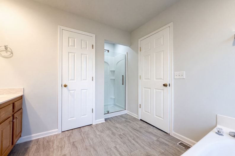 Photo 12 of 15 of 801 Marvin Layne Rd, Mount Juliet, TN