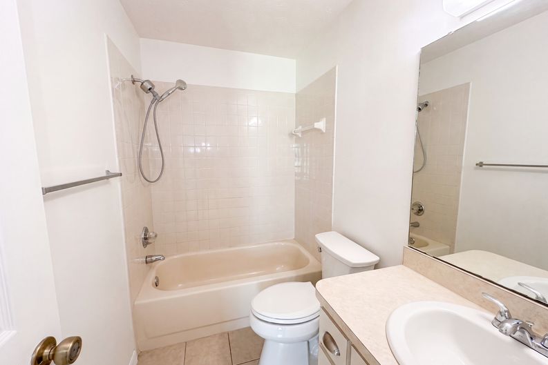 Photo 16 of 21 of 1870 SW Valencia Heights Ave, Dunnellon, FL