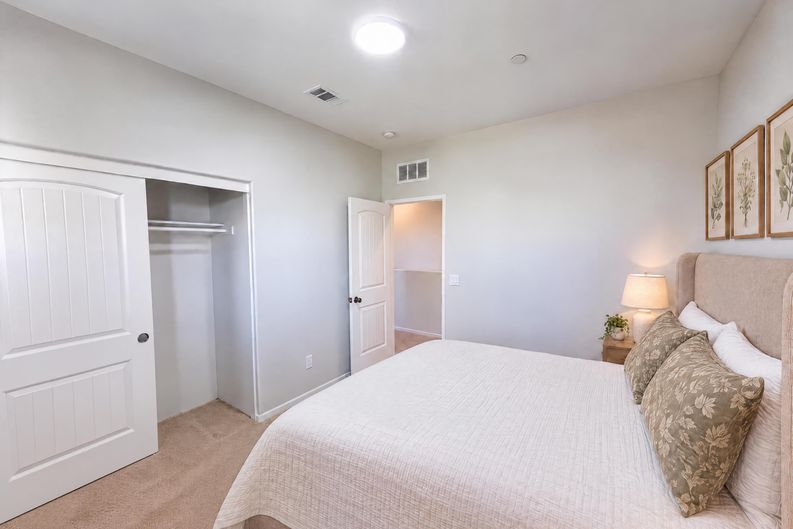 Photo 25 of 41 of 29495 Glenhurst Cir, Menifee, CA