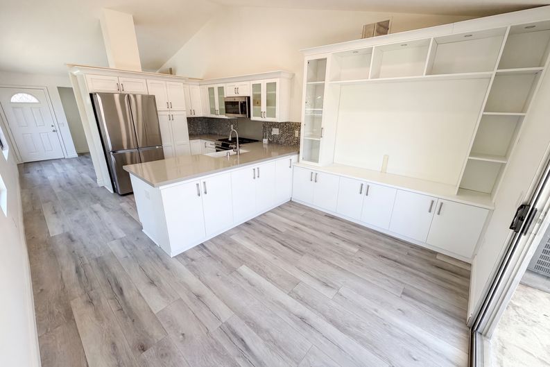 Photo 7 of 22 of 12305 Daisy Ct, Rancho Cucamonga, CA