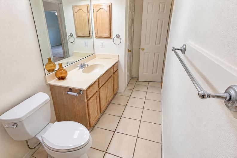 Photo 9 of 20 of 5018 Graford Pl, Corpus Christi, TX