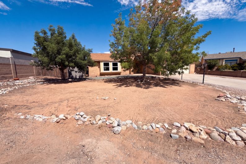 Photo 20 of 23 of 1609 Blue Quail Ct NE, Rio Rancho, NM