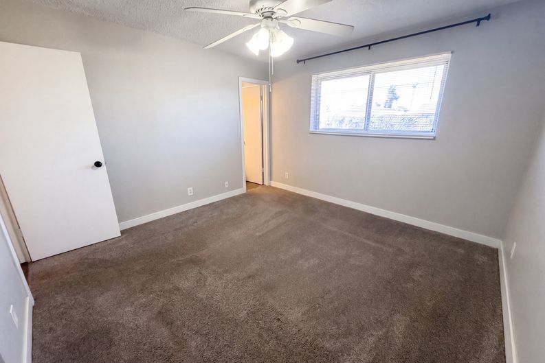 Photo 11 of 22 of 1430 E Flossmoor Ave, Mesa, AZ