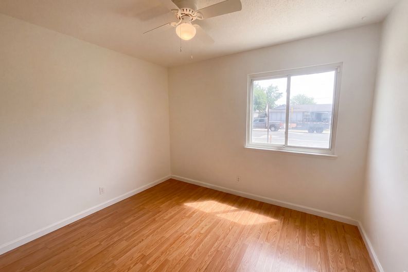 Photo 15 of 21 of 6920 Briggs Dr, Sacramento, CA