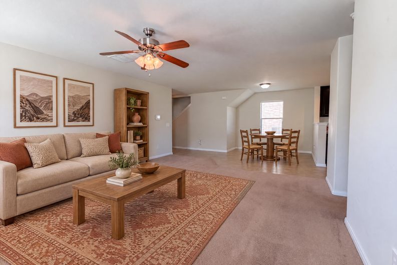 Photo 3 of 20 of 1227 Athea Way, Rosenberg, TX
