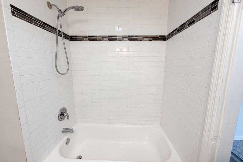 Photo 13 of 20 of 6543 Aires Rd, Jacksonville, FL