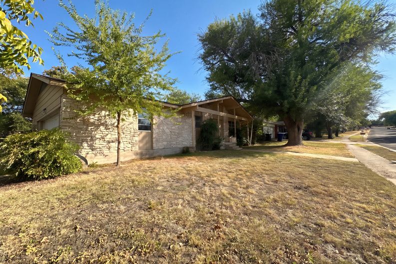 Photo 14 of 16 of 501 Ridge St, Copperas Cove, TX