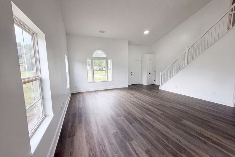 Photo 10 of 28 of 349 Ridgehill Dr, Lexington, SC