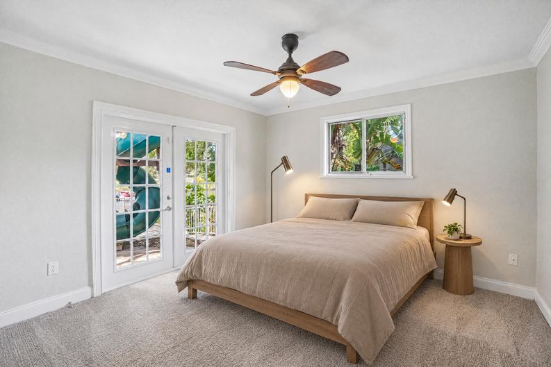 Photo 29 of 63 of 5609 Executive Dr, New Port Richey, FL