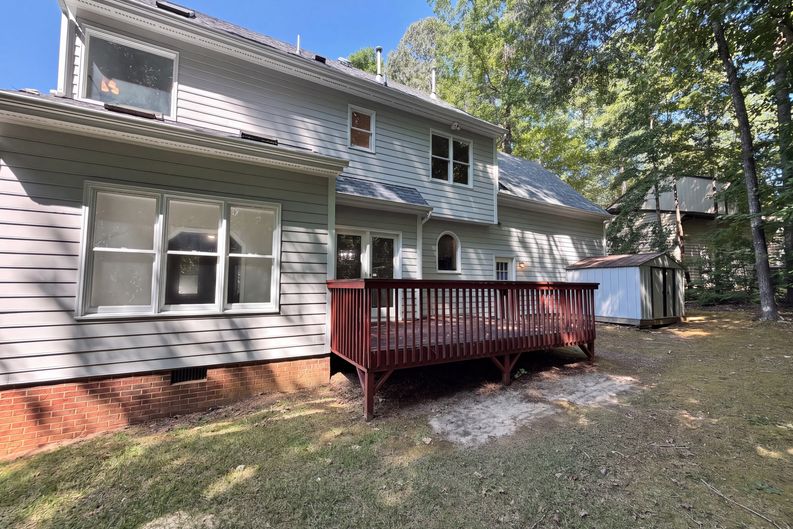 Photo 5 of 18 of 624 Van Thomas Dr, Raleigh, NC