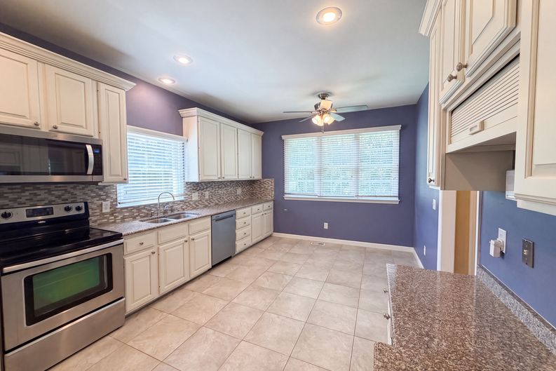 Photo 12 of 37 of 524 Sun Creek Dr, Winston Salem, NC