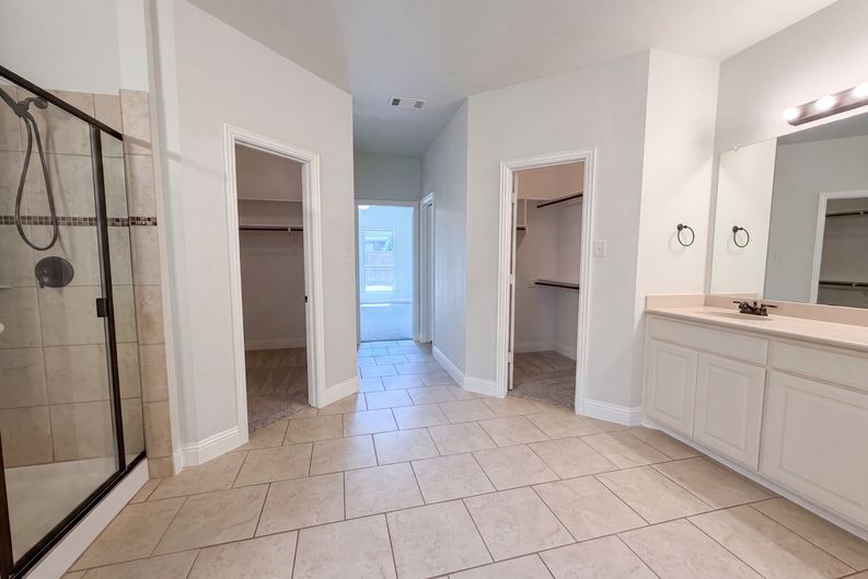 Photo 16 of 23 of 1683 St Croix St, Burleson, TX