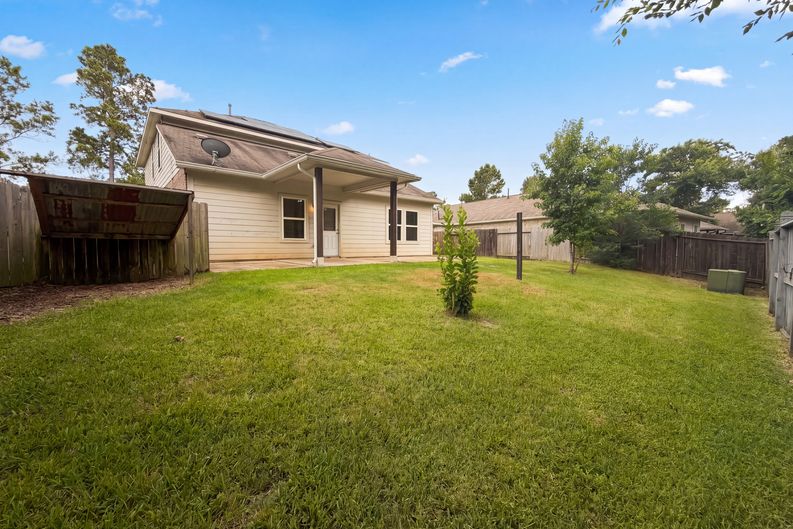 Photo 19 of 22 of 18664 Legend Oaks Dr, Magnolia, TX