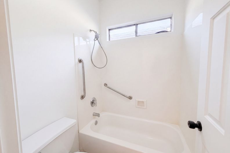 Photo 10 of 24 of 12846 W Rosewood Dr, El Mirage, AZ
