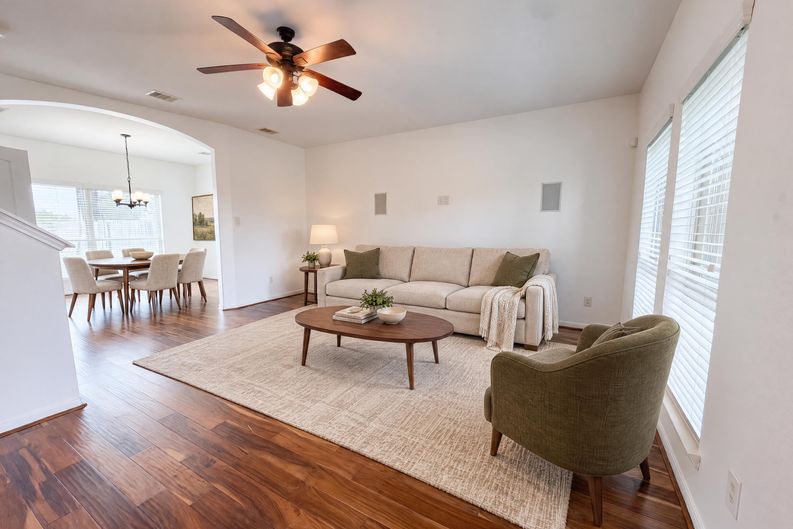 Photo 3 of 31 of 23011 Postwood Springs Ln, Katy, TX