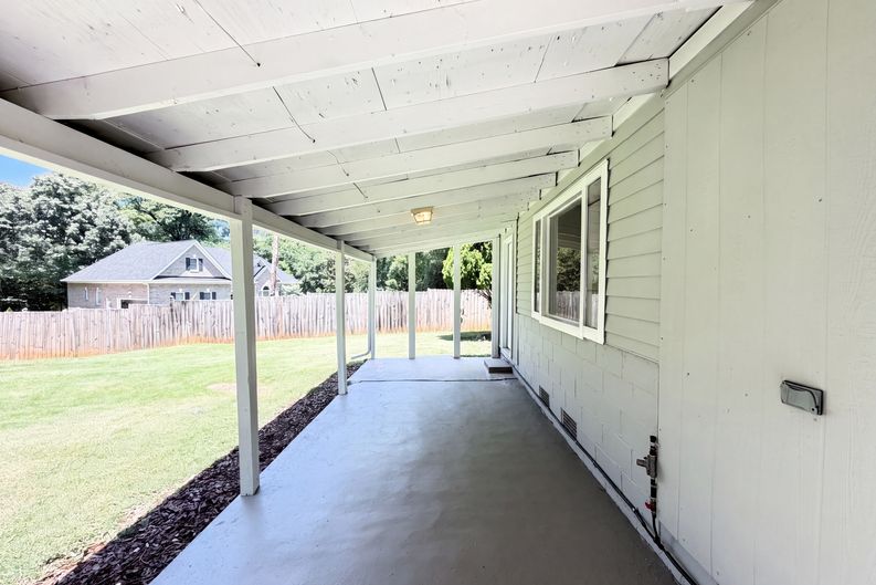Photo 16 of 18 of 9801 Hannon Rd, Mint Hill, NC
