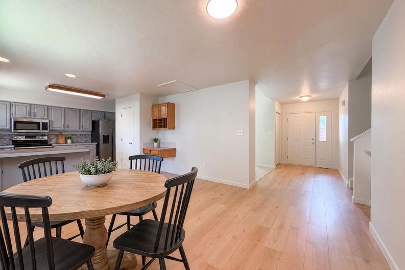 Photo 10 of 39 of 2924 Bow Line Pl, Longmont, CO