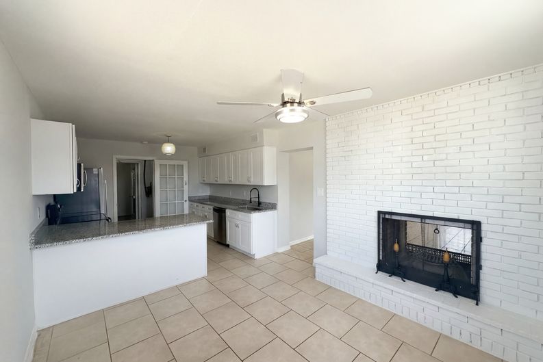 Photo 10 of 18 of 1306 Morningside Dr, Lake Wales, FL