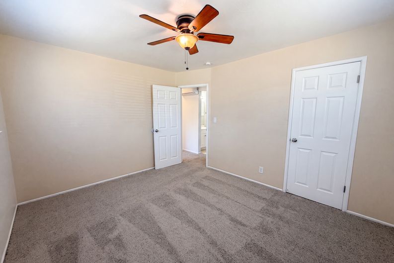 Photo 8 of 23 of 918 Harrison Ave, Lincoln, CA