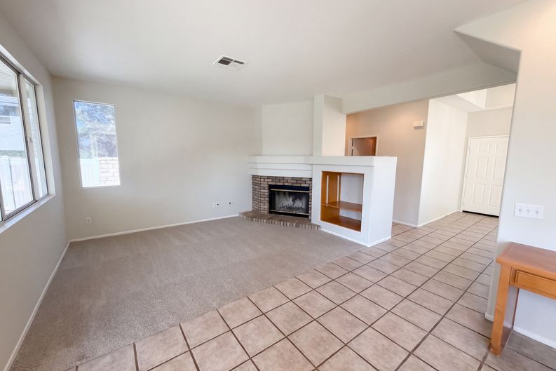 Photo 10 of 26 of 33825 Glenoaks Dr, Yucaipa, CA