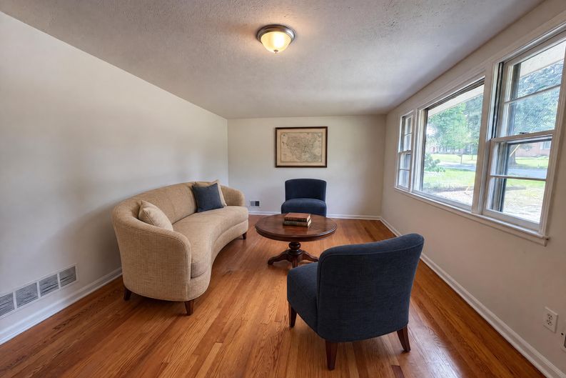 Photo 12 of 19 of 20 Moonglo Cir, Columbia, SC